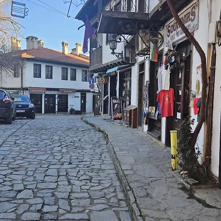Zlatevi